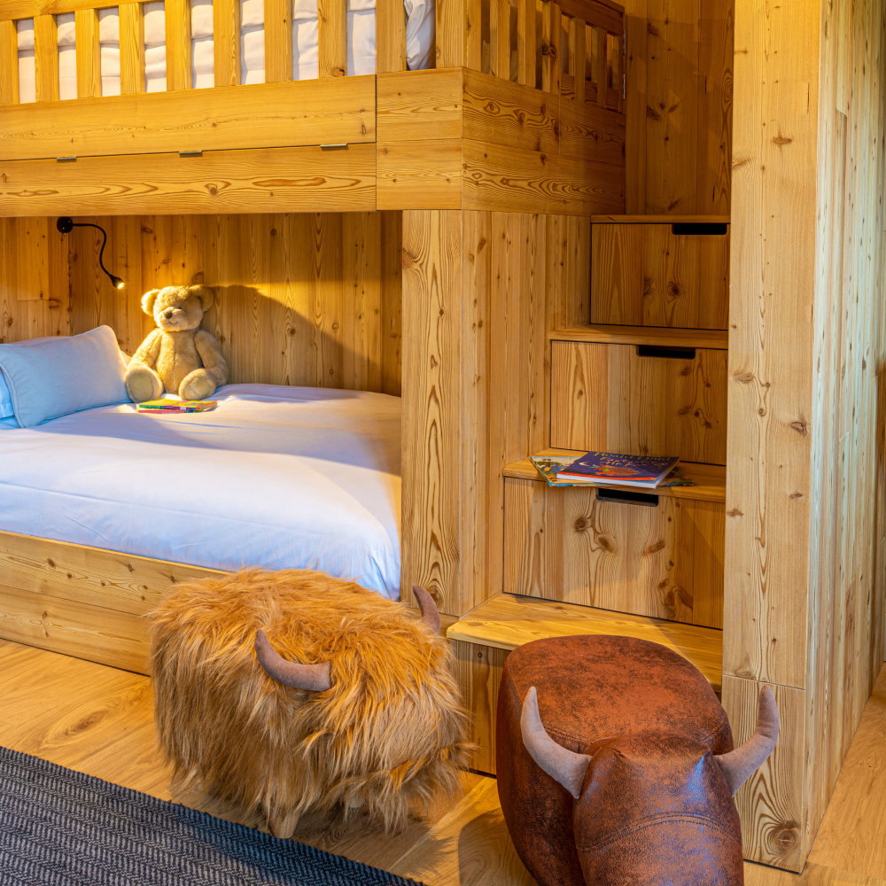 Barn 2 bunk beds